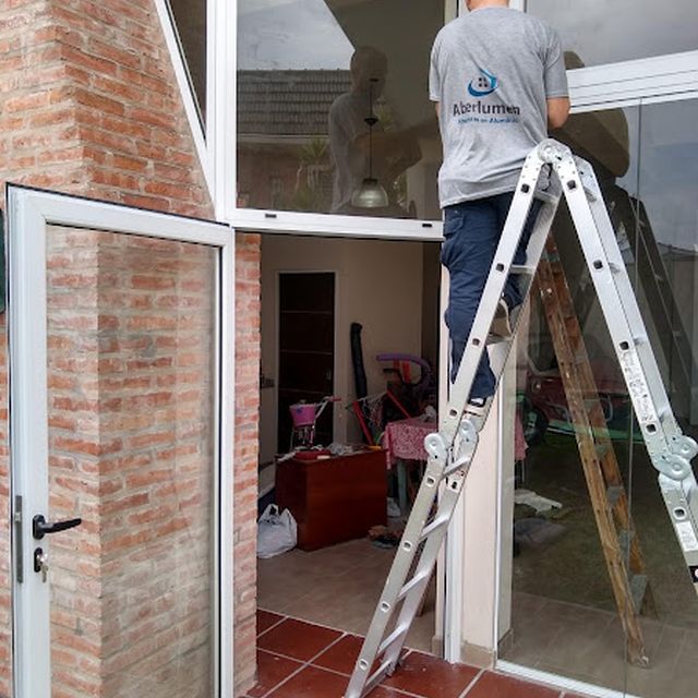 Instalación en obra por el equipo de Aberlumen