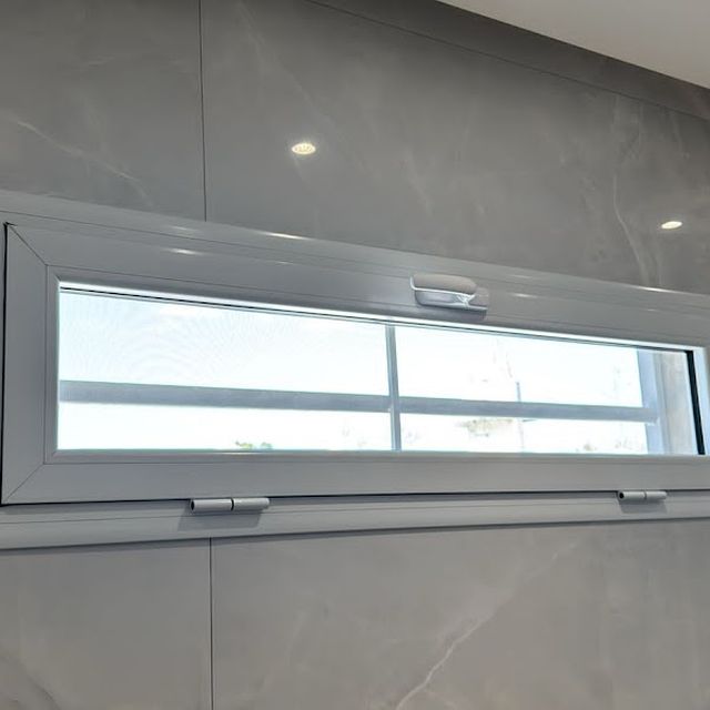 Banderola de ventilación en baño